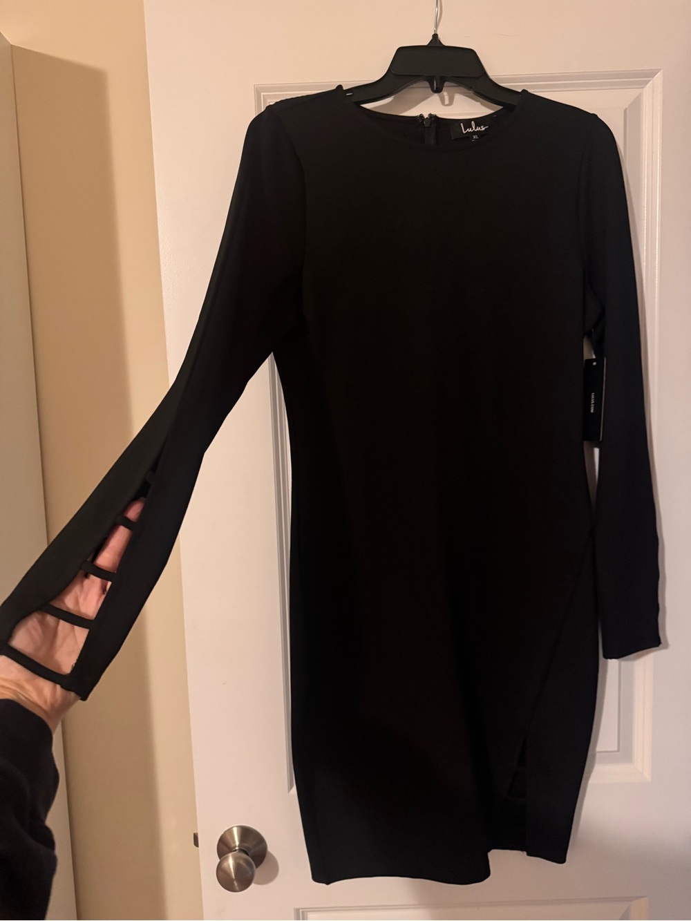 Lulu's Black Long Sleeve Sheath Dress with Ladder Split Cuffs XL with tags